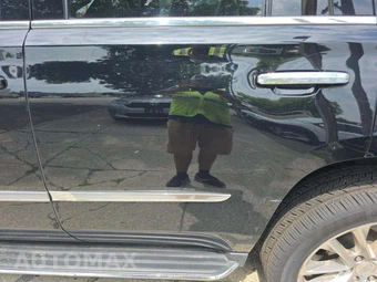 2018 Cadillac Escalade Luxury 1SB - miniatura 25