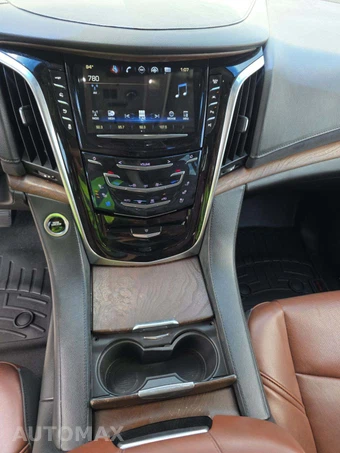 2018 Cadillac Escalade Premium Luxury 1SC - miniatura 10