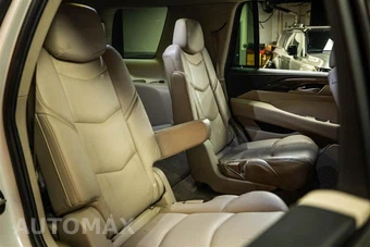 2018 Cadillac Escalade Premium Luxury 1SC - miniatura 13