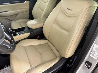 2018 Cadillac XT5 1SB - miniatura 32