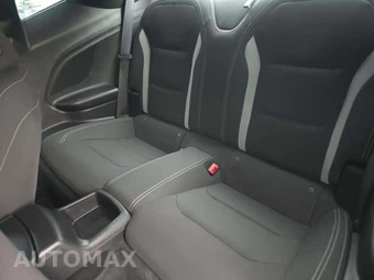 2018 Chevrolet Camaro 1LT Coupe – miniatura 10