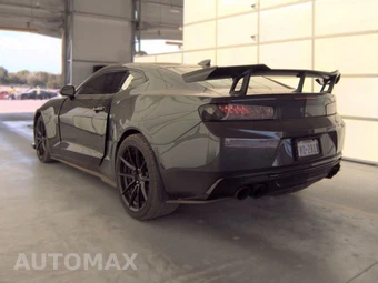 2018 Chevrolet Camaro 1SS Coupe – miniatura 6
