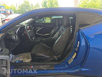 2018 Chevrolet Camaro ZL1 Coupe - miniatura 3