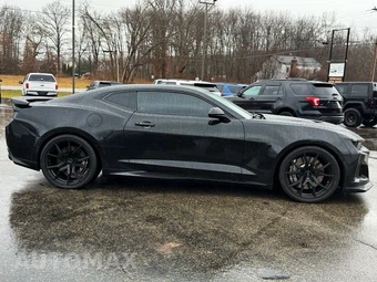 2018 Chevrolet Camaro ZL1 Coupe - miniatura 18