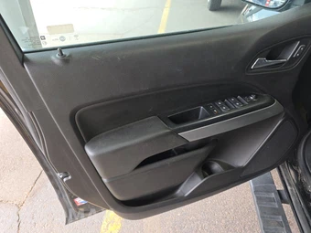 2018 Chevrolet Colorado LT Crew Cab Medium Bed 2LT – miniatura 9