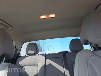 2018 Chevrolet Colorado LT Crew Cab Medium Bed 4LT - miniatura 11