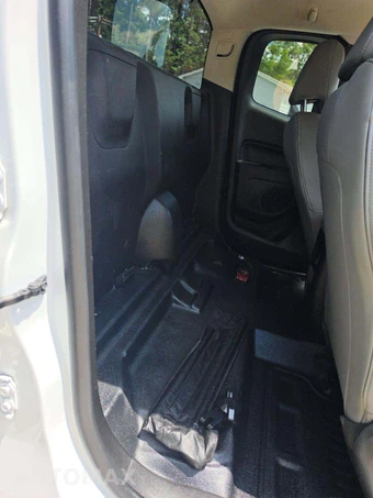 2018 Chevrolet Colorado WT Extended Cab Long Bed 2WT w/Rear Doors - miniatura 16
