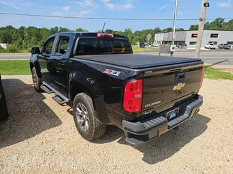2018 Chevrolet Colorado Z71 Crew Cab Medium Bed 4Z7 - miniatura 2