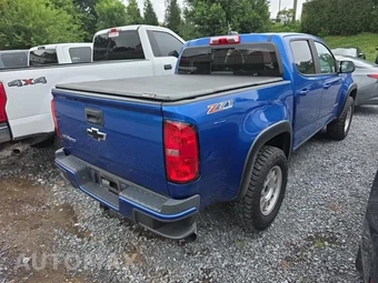 2018 Chevrolet Colorado Z71 Crew Cab Medium Bed 4Z7 - miniatura 4