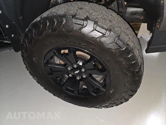2018 Chevrolet Colorado ZR2 Crew Cab Medium Bed 4ZR - miniatura 9
