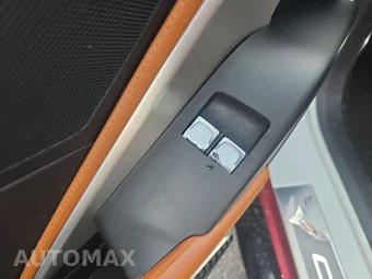 2018 Chevrolet Corvette Stingray Convertible 2LT - miniatura 23