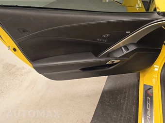 2018 Chevrolet Corvette Stingray Coupe 3LT - miniatura 9