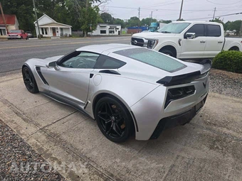 2018 Chevrolet Corvette Z06 Coupe 2LZ - miniatura 2