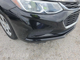 2018 Chevrolet Cruze LS Sedan 1SB - miniatura 23