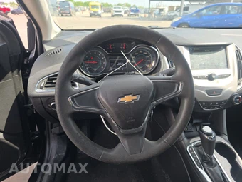 2018 Chevrolet Cruze LS Sedan 1SB - miniatura 10