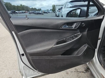 2018 Chevrolet Cruze LS Sedan 1SB - miniatura 9