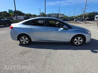 2018 Chevrolet Cruze LS Sedan 1SB - miniatura 5