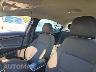 2018 Chevrolet Cruze LS Sedan 1SB - miniatura 11
