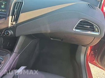 2018 Chevrolet Cruze LT Hatchback 1SC - miniatura 19