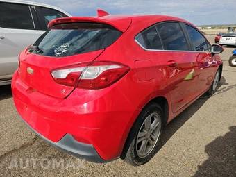 2018 Chevrolet Cruze LT Hatchback 1SD - miniatura 4