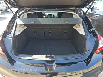 2018 Chevrolet Cruze LT Hatchback 1SD - miniatura 17