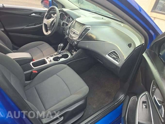 2018 Chevrolet Cruze LT Hatchback 1SD - miniatura 18