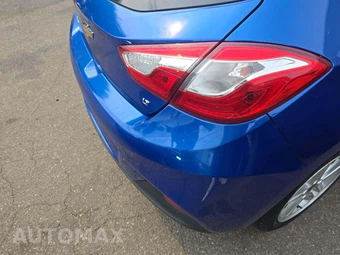 2018 Chevrolet Cruze LT Hatchback 1SD - miniatura 24