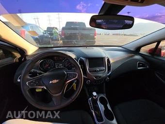 2018 Chevrolet Cruze LT Sedan 1SD - miniatura 11