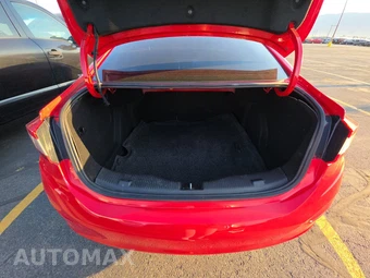 2018 Chevrolet Cruze LT Sedan 1SD - miniatura 16