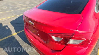 2018 Chevrolet Cruze LT Sedan 1SD - miniatura 26
