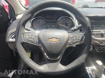 2018 Chevrolet Cruze LT Sedan 1SD - miniatura 10
