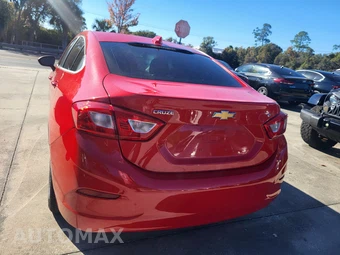 2018 Chevrolet Cruze LT Sedan 1SD - miniatura 31