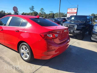 2018 Chevrolet Cruze LT Sedan 1SD - miniatura 34