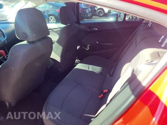 2018 Chevrolet Cruze LT Sedan 1SD - miniatura 35