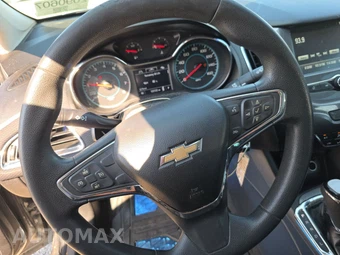 2018 Chevrolet Cruze LT Sedan 1SD - miniatura 10