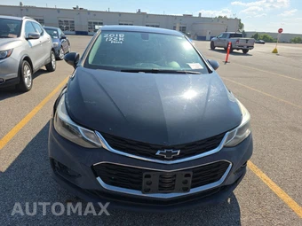 2018 Chevrolet Cruze LT Sedan 1SD - miniatura 2
