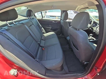2018 Chevrolet Cruze LT Sedan 1SD - miniatura 16