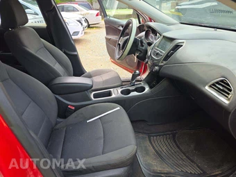 2018 Chevrolet Cruze LT Sedan 1SD - miniatura 18