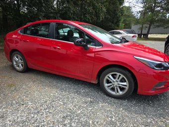 2018 Chevrolet Cruze LT Sedan 1SD - miniatura 4