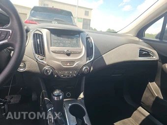 2018 Chevrolet Cruze LT Sedan 1SD - miniatura 11