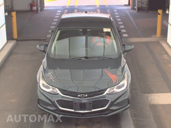 2018 Chevrolet Cruze LT Sedan 1SD - miniatura 2
