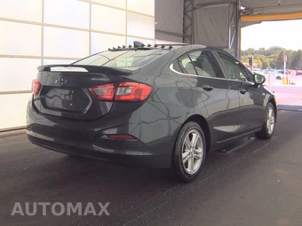 2018 Chevrolet Cruze LT Sedan 1SD - miniatura 4