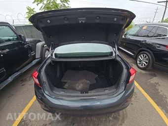 2018 Chevrolet Cruze LT Sedan 1SD - miniatura 14