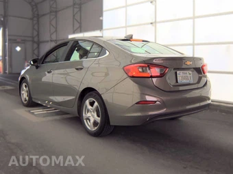2018 Chevrolet Cruze LT Sedan 1SD - miniatura 6