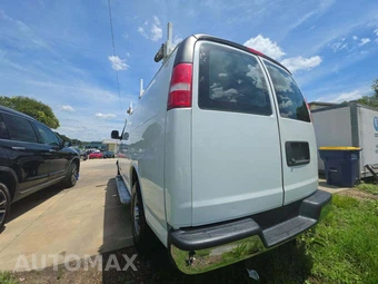 2018 Chevrolet Express 2500 Cargo Van 1WT 135.0" WB - miniatura 2