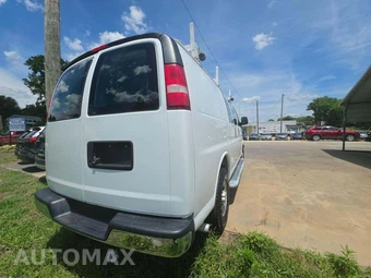 2018 Chevrolet Express 2500 Cargo Van 1WT 135.0" WB - miniatura 3