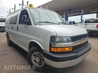 2018 Chevrolet Express 2500 Cargo Van 1WT 135.0" WB - miniatura 4