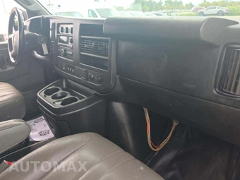 2018 Chevrolet Express 2500 Cargo Van 1WT 135.0" WB - miniatura 16