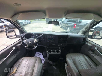2018 Chevrolet Express 2500 Cargo Van 1WT 135.0" WB - miniatura 7