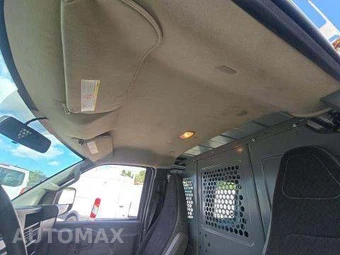 2018 Chevrolet Express 2500 Cargo Van 1WT 135.0" WB - miniatura 11